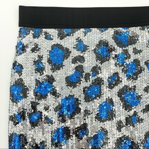 Sans Souci Silver/Blue Sequined Leopard Print Mini Skirt Size Large - Picture 5 of 8